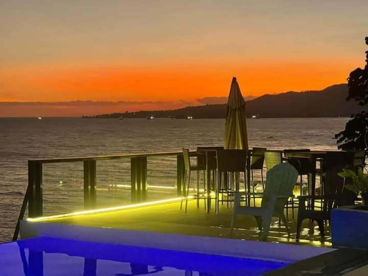Cliff Haven Resort Jagna Экстерьер фото